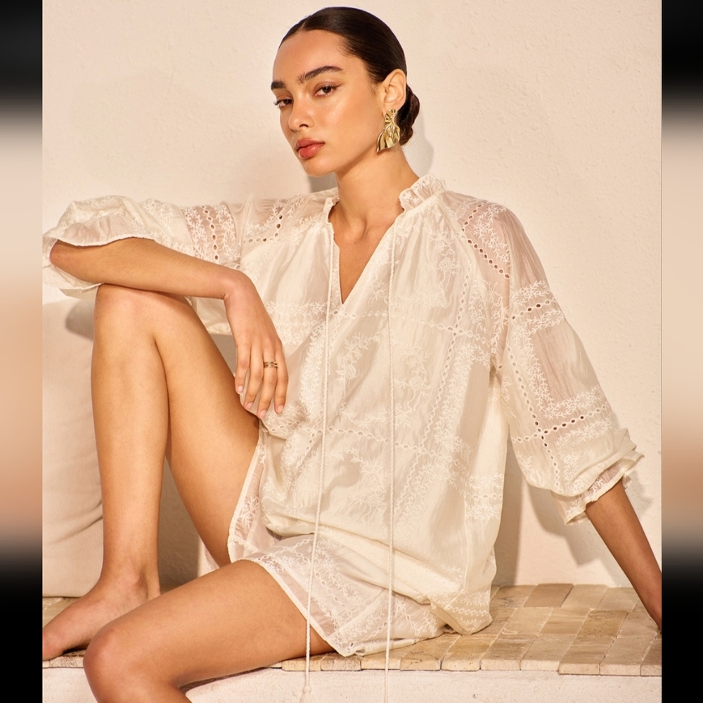 NWOT, Commense • Elegant White Lace Blouse and Shorts Set, Size xs - Picture 2 of 3